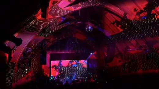 Our ‘Just like Heaven’ cover from The Chapel is yours now for members of The Congregation on Chorus for Valentine’s 🖤🪽 thechorus.com/theblackangels/videos | The Black Angels