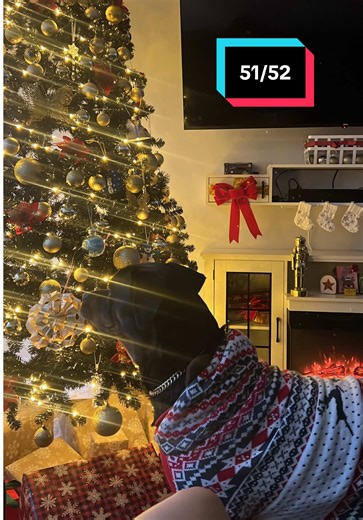 This Monday morning I reflect on what’s most important to me.. My babies. No matter how bad the storm gets, they keep me going and motivate me to get better. Happy 13th to my Teddyrumpskins 12.22 & Happy 15th to my Likkle Poppie 12.25 🌍 The only reason I’m still breathing is because of my three 💚💙💖🎁🫶🏽 as we approach the last days of the year, make sure you let those important to you know how much you care, tomorrow isn’t promised. Week 51 of 52 #morningswithmichi #grwm #familyday #merrybi