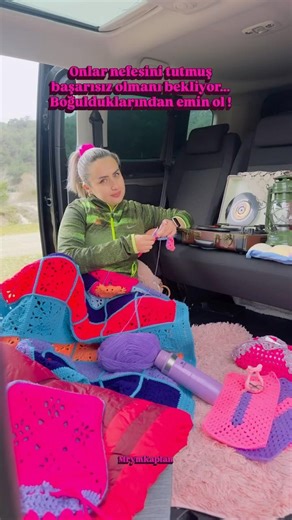 Kampda Örgüsüz Asla 🧶 #örgü #crochet #camp #campervan #knitting