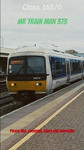 Chiltern Railways Class 165/0 passing West Ruislip | 22/11/25 | Mr Train Man 373