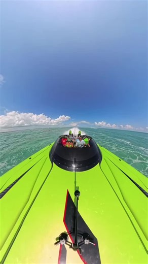 We sure were cruisin’ but in The Keys! @Marine Technology Inc Spring Fun Run was one for the books with @nj_truck_king • #bigbadboats #bbb #marinetechnologyinc #mti #njtruckking #500r