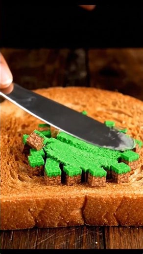 minecraft dirt block on bread asmr #minecraft #asmr #asmrsounds #asmrshorts #minecraftshorts #shorts