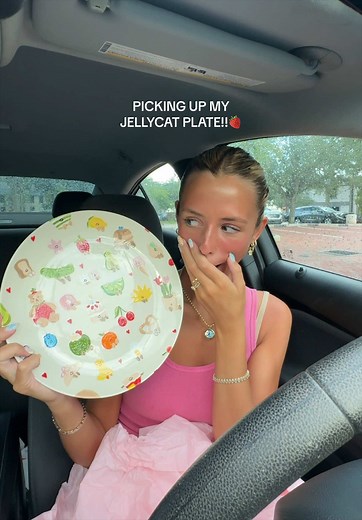 Picking Up My Jellycat Plate | Pottery Painting Pickup