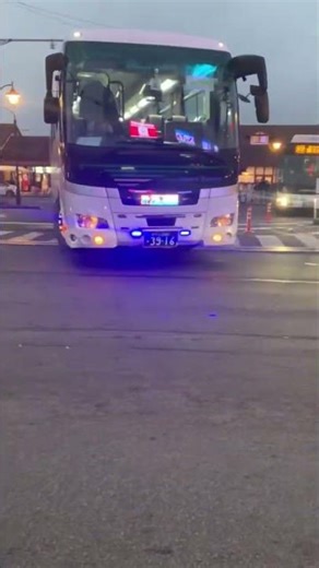 Ternyata ada teloletnya bus jepang btw ini gw rekam sendiri #notiputipu #funny