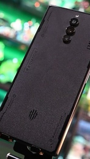 1.7K reactions · 113 shares | The REDMAGIC 8 Pro by @redmagicgaming is the COOLEST and FASTEST gaming phone we’ve ever played on! #redmagic #redmagic8pro #redmagic8prounboxing #unboxing #gaming #gamingphone #geek #geekculture | Geek Culture | Facebook