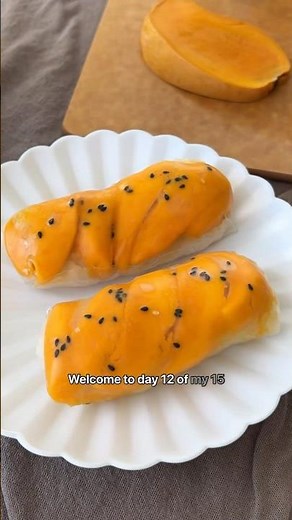 DAY 12 of my 15 days of Easy Hacks + Recipes! 😎 MANGO STICKY RICE RICE PAPER WRAP 🥭