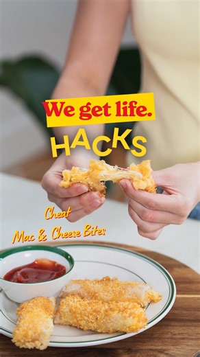 4.1K views | 燎 We Get Life Hacks: Cheat Mac & Cheese Bites This snack hack is easy peasy and very cheesy!  Check out the full recipe via the link in our bio. #russellhobbsanz #easysnackhacks #macandcheese | Russell Hobbs Australia & New Zealand | Facebook