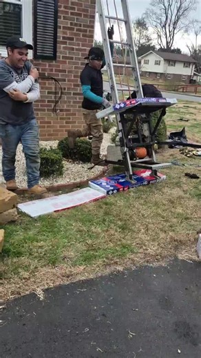 Para que ir al GMY si aki está lo bueno Ajjaja #rufingconstruccion🇲🇽🇬🇹🇺🇸🇭🇳💪💪🙏