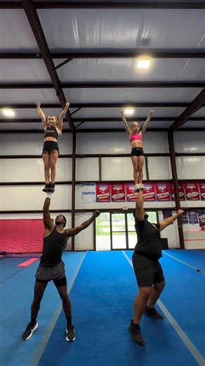 26K views · 689 reactions | How many will they do! #Cheer #stunts #athlete #cheerleading #stunting #stuntvideo #tumble | Sawyer | Facebook