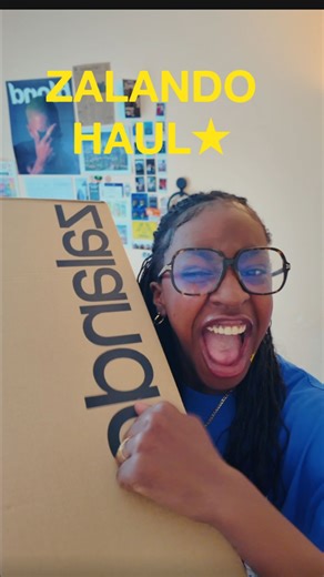 Kish on Instagram: "First time shopping with @zalando.fr @zalando was a success! @adidas @adidasoriginals @adidasfr @adidasuk @nike #explorepage #viralreels #zalandostyle #fashionreels #streetwear • • • • • Zalando Haul, Zalando Try On, Streetwear Haul, Zalando Fashion Edit, Adidas Topia Shoes, Adidas Street Style, Nike Backpack Style, Everyday Streetwear Pieces, Checkered Pants Outfit, Online Shopping Haul, Streetwear Essentials, Casual Outfit Rotation, Fashion Haul Reel, Urban Style Edit, Outf