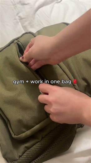 no going home between…so I packed it all👟🎒 #backpack #packing #workbag #schoolbag #asmr