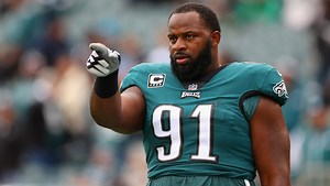 Fletcher Cox Pulls Shotgun On Man Trying To Break Into His Home Because Cox Was Sleeping With His Ex