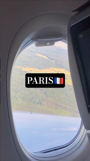 Flying Over Paris.🇫🇷