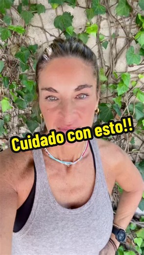 Muchas veces no nos quedamos donde estamos porque sea lo que queremos, sino porque todavía no duele lo suficiente para movernos. Y el tapping puede ayudarte a bajar la carga emocional y a regular tu sistema nervioso para que puedas salir del modo de miedo, resistencia o bloqueo y abrirte a nuevas posibilidades. ✨ RETO TAPPING DE ABUNDANCIA ✨ 3 días para liberar bloqueos, soltar programación de escasez y abrirte a recibir más. 📅 5, 6 y 7 de octubre 💻 En vivo por Zoom grabaciones 📲 WhatsApp: 55