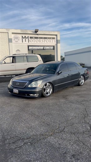 Very clean #lexus #ls430 #bagged here at #mafiamotorsports Looking 4 #airsuspension ? 310-779-2190