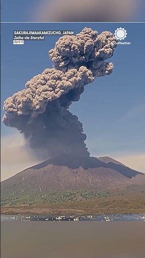 Sakurajima Volcano Sends Ash Plume 3,000 Meters Into Sky