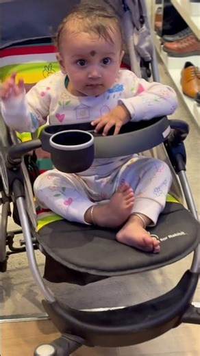 #cute #cutebaby #jaadoo#papabeta#newborns #newbornsleep