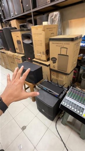 The karaoke package is sold out, boss. For those who want a karaoke package, it's still available...