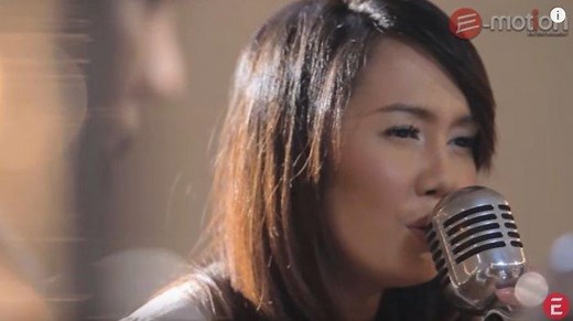 Chord Lagu Cinta Terbaik - Cassandra, Kunci Gitar Dasar Mudah Dimainkan dari C - Tribunnews.com