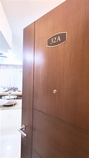 Introducing our newest staycation spot! Enjoy this modern 2-bedroom unit with a balcony — perfect for families, friends, or couples looking for a relaxing escape. Book now and be one of our first guests! 🌿 Your next favorite Airbnb is here! ✅ 2 Bedrooms ✅ Balcony with city view ✅ Cozy living & dining area ✅ Ideal for group or family stays 📍 Located at Manhattan Heights Tower B Cubao Near Alimall, SM Cubao, Gateway 1 & 2, Farmers, Cubao Expo, Araneta, New Frontier and MRT | Staycation sa Manhat