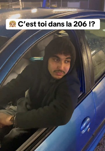 C’est toi dans la 206 !? Découvrez la Peugeot 206