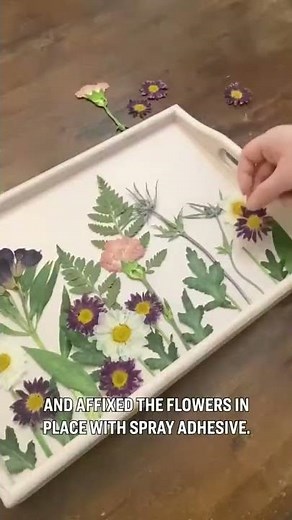 DIY Epoxy Floral Breakfast Tray