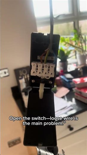 Light Not Working? Quick Fault Finding #LightFault#ElectricalShorts#UKElectrician#FaultFinding