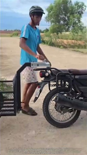 Coupling the Trailer: The Secure Attachment of a Handcrafted Passenger Trailer to a Moped
