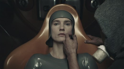 Raised by Wolves, il cast: Amanda Collin è Madre