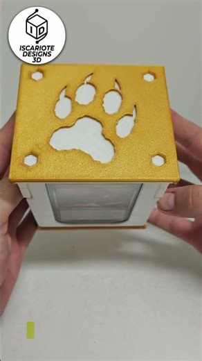 COMMANDER DECKBOX - SCRATCHED