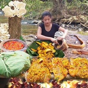 44K views · 820 reactions | Hello and Welcome to Twins TV. Today we have new video "Survival skills: Catch and cook eel for food, Eel hot spicy chili grilled for food in jungle " We mostly sharing about Adventure, Camping, Cooking vidoes and others unique cooking skills in the forest. We hopefully you enjoy and support us. Thank you SO MUCH #TwinsTV #yummyfood #cooking #eat #recipes #foodie #deliciousfood #eels | Twins TV | Facebook