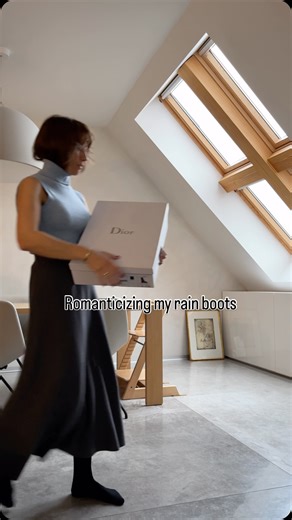 25K views · 170 reactions | There’s something beautiful about dressing up for the rain — soft light, glossy pavements, and a pair of timeless boots. #whenitsraining #rainboots #dior #ootd #fallfashion | Unofficial: Style | Facebook