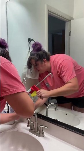 PVC lattice molding to frame a mirror #diy