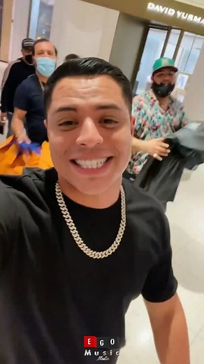 Gracias por aquellos que han hablado mal de mí, gracias por aquellos que preguntan más por mí 😎🔥 | Puras De Banda
