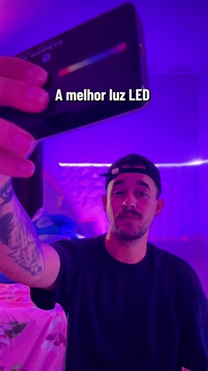 mini luz LED de preenchimento RGB | luz LED RGB portátil | luz de preenchimento RGB | mini ring light RGB | luz LED para gravação | luz LED para fotos e vídeos | luz RGB para celular | iluminação RGB portátil | luz LED criadores de conteúdo | luz LED TikTok | luz LED streaming | luz LED selfie #luzled