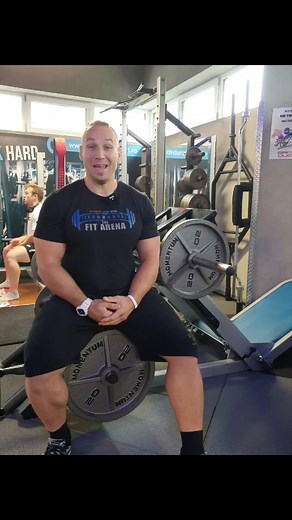 A fitness világot megrengető TUDOMÁNYOS KÍSÉRLET. Amikor nem kemények hanem épeszűek akarunk lenni és kiszámoljuk a labtoló súlyát.