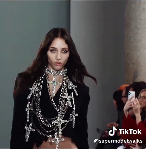 Yasmin Wijnaldum Walks for Blumarine Spring/Summer 2026