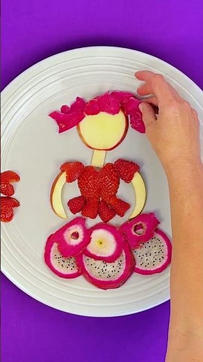 Make a DRESS Out of FRUIT! 🍓👗 #art #food #diy