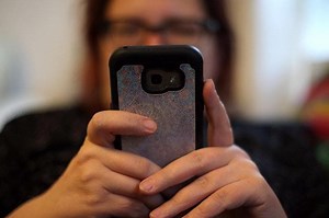 How to switch mobile network provider with a text message