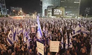 Israeli judicial protest movement again crowds Tel Aviv