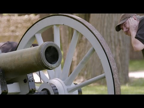 Using Cannons in Tchaikovsky's 1812 Overture