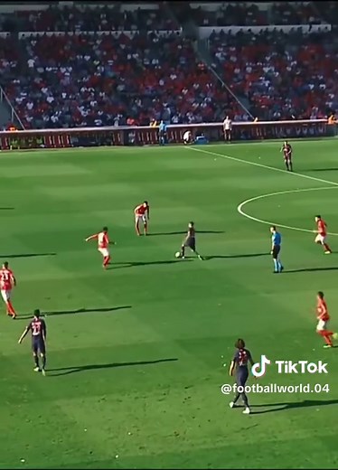 Neymar's Incredible Goals and Skills Compilation