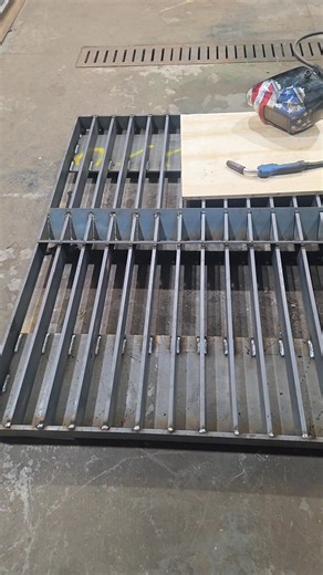 Dump pit cover almost done! | Hansens Metalworks and Millwright service LLC.