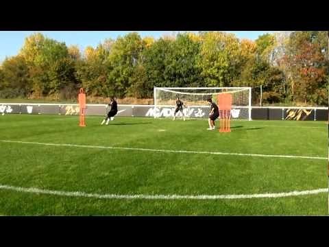 Soccer shooting exercise | The reverse pass to cross and finish drill | Nike Academy