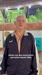 🎥 Immersion dans les coulisses de Jurassic Expedition avec le président de l'association Géolor ! Grâce à leur passion et leur expertise, les visiteurs plongent dans l'histoire de la Terre, des premières formes de vie aux fossiles de dinosaures 🦖🌍. Une occasion unique de découvrir la géologie autrement, au cœur du Zoo d'Amnéville ! 🔎 Fossiles rares, explications accessibles et passion communicative… on vous laisse découvrir ça en images 👇 | Zoo d'Amnéville