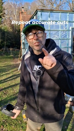 Robin Clevett on Instagram: "Setting up for perfect repeat cuts and time saving #carpenters ##cladding #powertools"