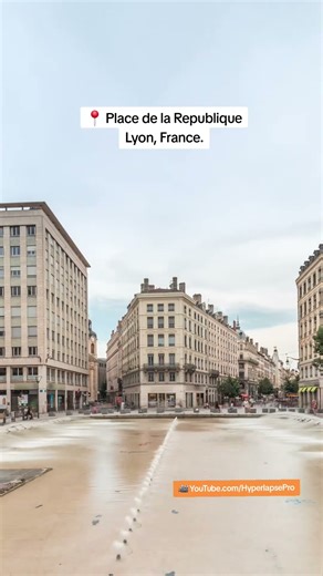 Hyperlapse of Place de la Republique in the historical center of Lyon, France #timelapse #hyperlapse