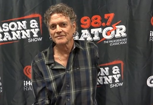 DEF LEPPARD's RICK ALLEN Says His '12 Drummers Drumming' Charity Auction Has Been A 'Huge Success'