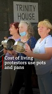 Dozens of protesters bashed pots and pans outside E.On's Nottingham offices to protest against the latest energy price cap rise. More here: https://bbc.in/3KqmAxr | BBC Nottingham
