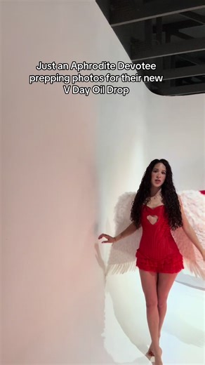 Real question - do angels wear wings? #aphrodite #spells #fyp #angel #spelloil